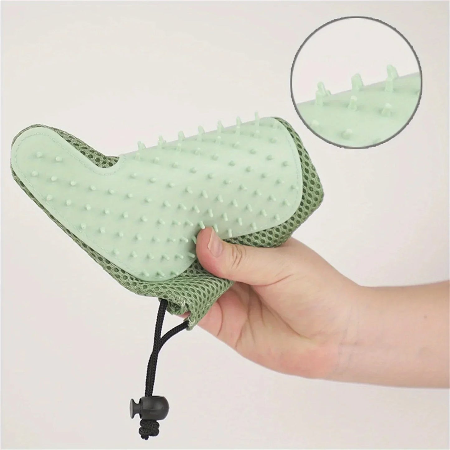 Fur-Friendly Grooming Mitt